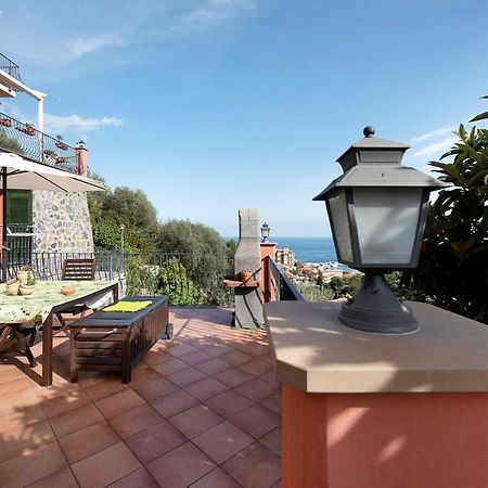 Апартаменти Esclusiva Terrazza Vista Porto Варацце Екстер'єр фото